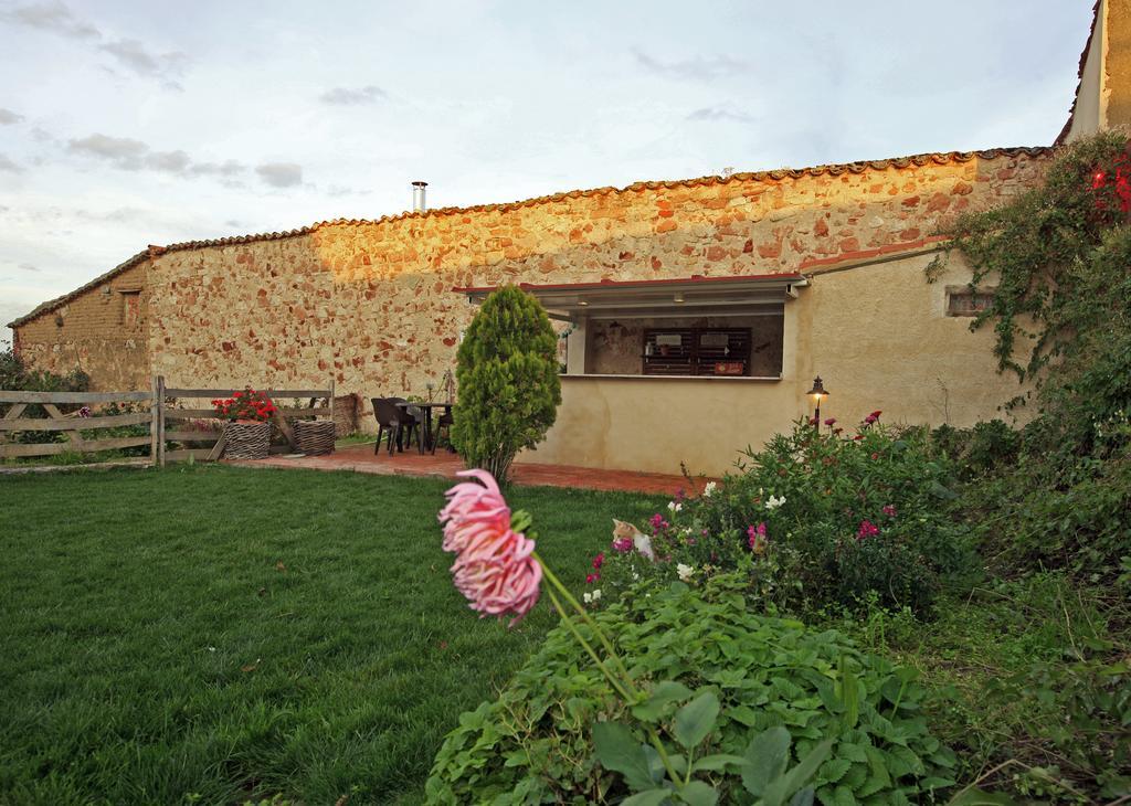 Posada Real Del Buen Camino Villanueva de Campean 외부 사진