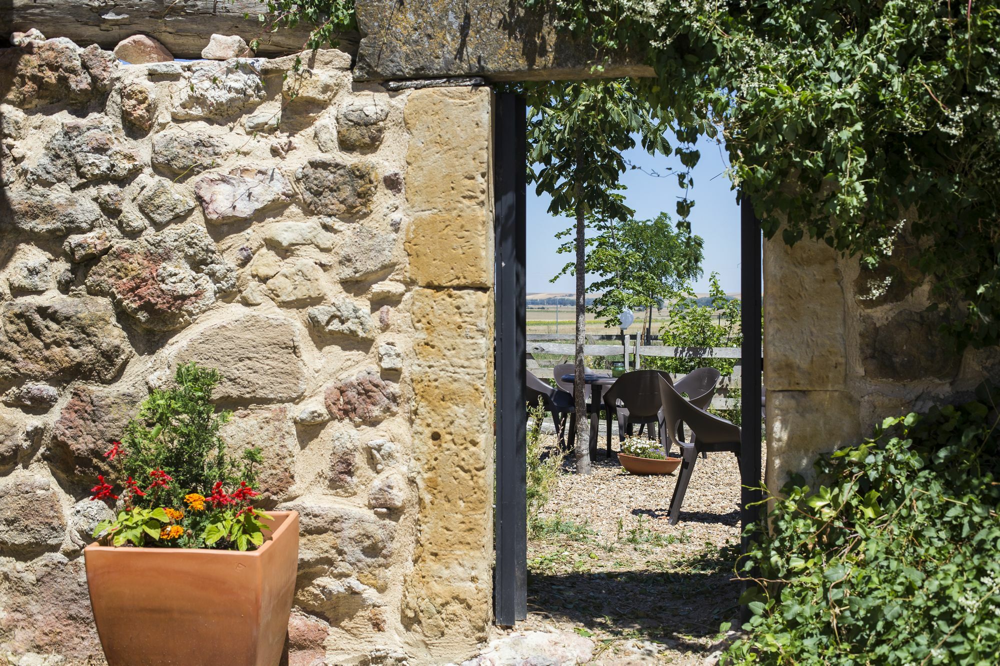 Posada Real Del Buen Camino Villanueva de Campean 외부 사진